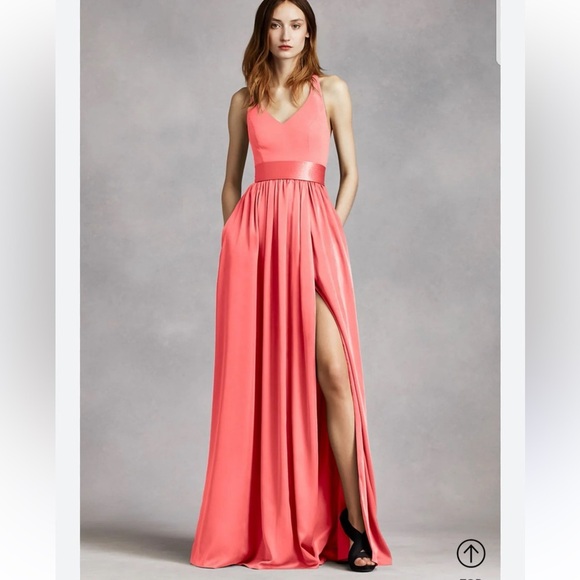 Vera Wang White Halter V-Neck Dress w/Sash Sunset Sz 10 NWT Bows Bridesmaid Chic - Picture 1 of 11